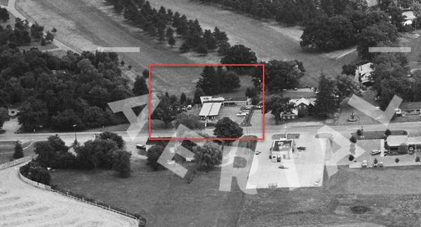 A&W Restaurant - Caro - 1100 E Caro Rd - Caro Drive-In Lower Left